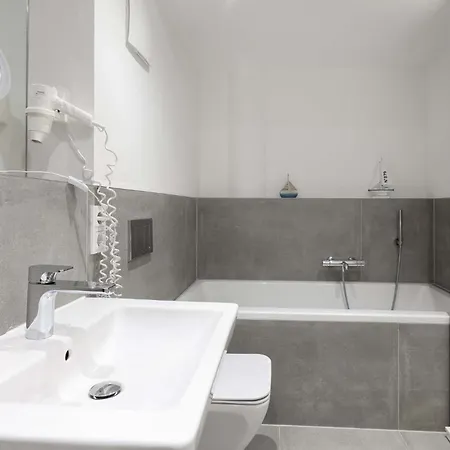 Daire Skipper Lubkow