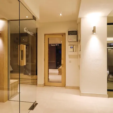 Skipper Daire Lubkow